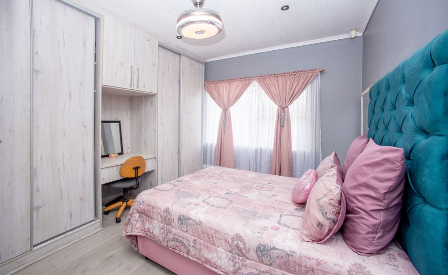 4 Bedroom Property for Sale in Abbotsford Eastern Cape